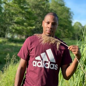 Meet your Posher, Carlos